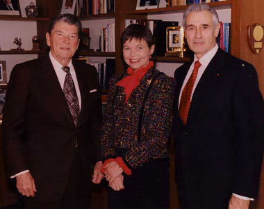 reagan ja